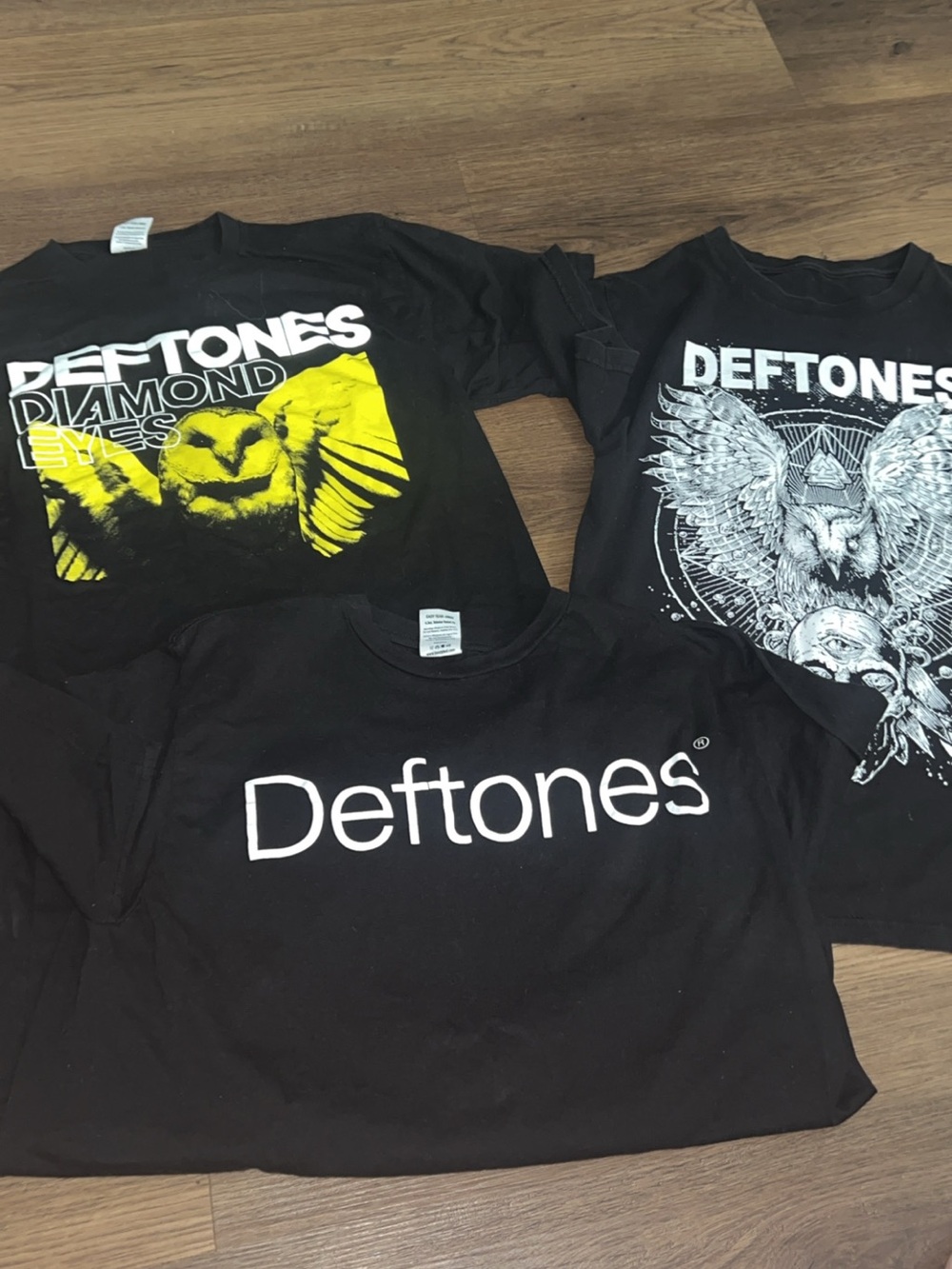 Deftones graphic T-shirt lot of 3 large